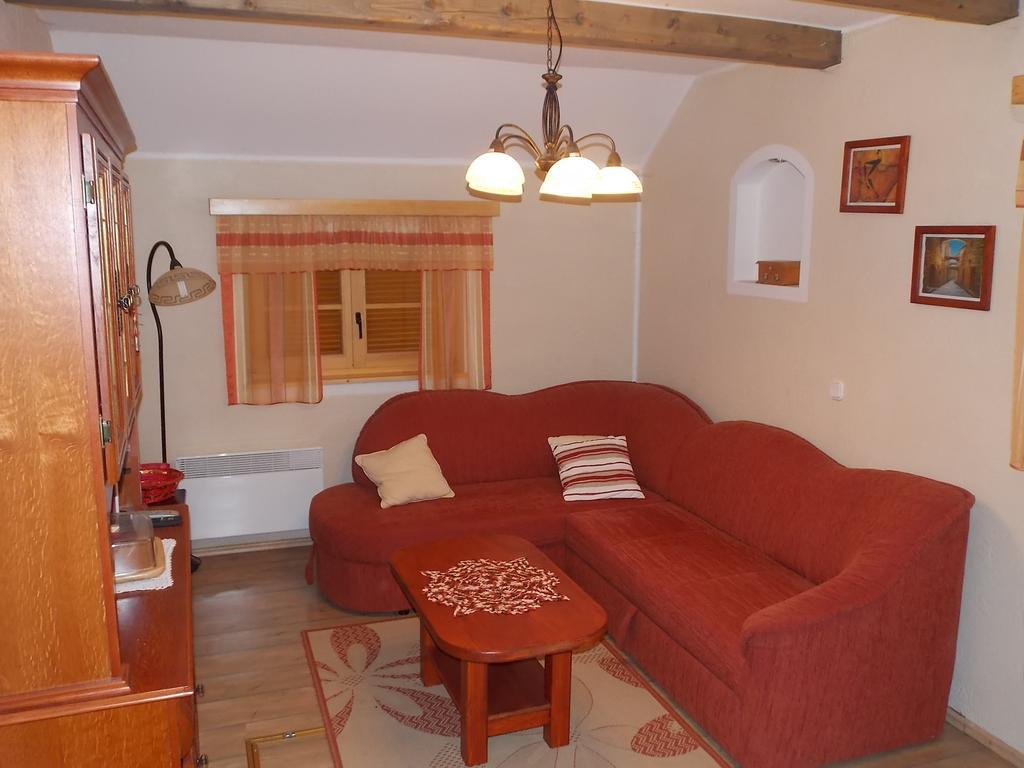 Holiday House Kaja Мойстрана Номер фото